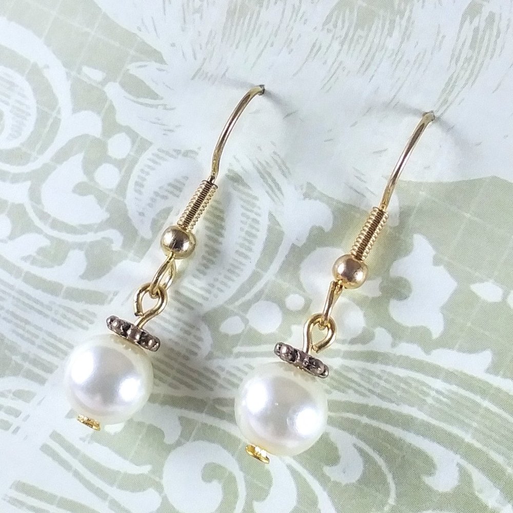 Ivory Pearl Gold Earrings